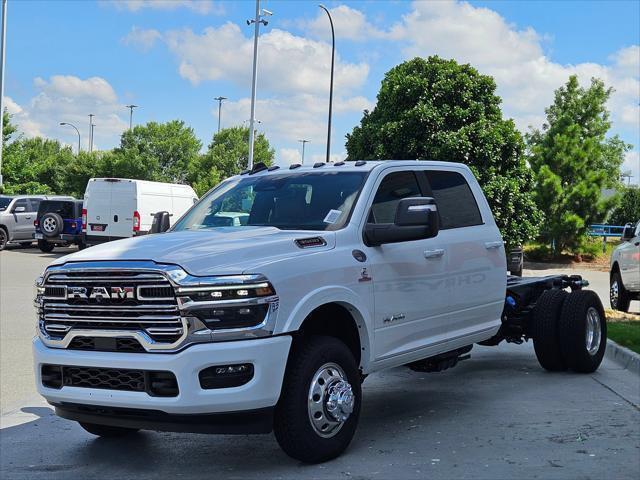 2026 RAM 3500 Chassis RAM 3500 BIG HORN CREW CAB CHASSIS 4X4 60 CA