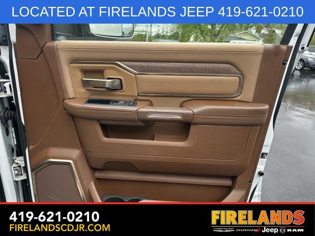 2022 Ram 3500 Limited Longhorn Crew Cab 4x4 8' Box