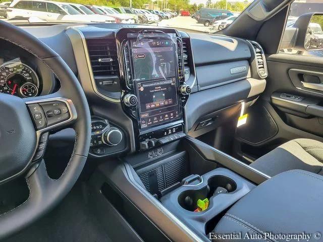 2026 Ram 1500 Big Horn Crew Cab 4x4 57 Box