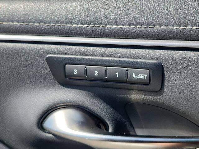 2024 Lexus ES 300h 300h