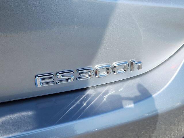 2024 Lexus ES 300h 300h