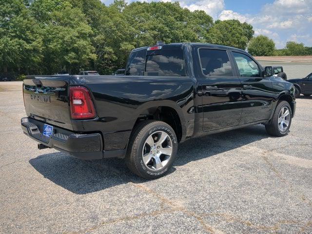 2026 RAM 1500 RAM 1500 EXPRESS CREW CAB 4X2 57 BOX