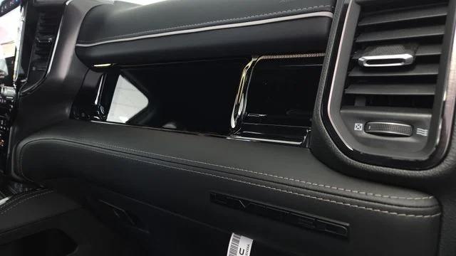 2026 Ram 1500 Limited Crew Cab 4x4 5'7" Box