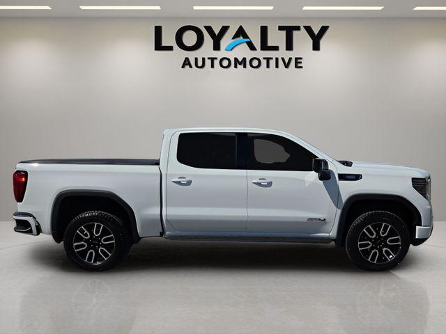 2025 GMC Sierra 1500 4WD Crew Cab Short Box AT4