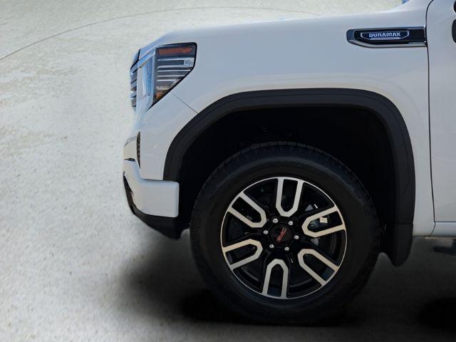 2025 GMC Sierra 1500 4WD Crew Cab Short Box AT4
