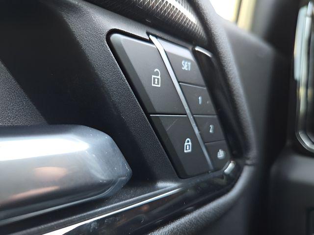 2025 GMC Sierra 1500 4WD Crew Cab Short Box AT4