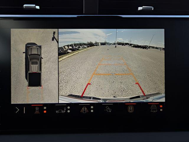 2025 GMC Sierra 1500 4WD Crew Cab Short Box AT4