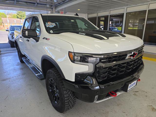 2025 Chevrolet Silverado 1500 4WD Crew Cab Short Bed ZR2