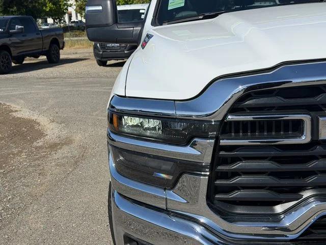 2026 Ram 3500 Tradesman/Big Horn