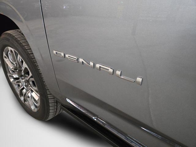 2023 GMC Yukon 4WD Denali Ultimate