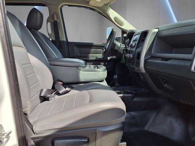 2018 Ram 2500 Tradesman Crew Cab 4x4 8' Box
