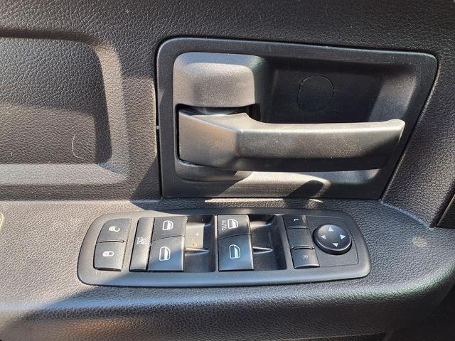 2018 Ram 2500 Tradesman Crew Cab 4x4 8' Box