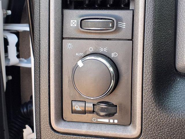 2018 Ram 2500 Tradesman Crew Cab 4x4 8' Box