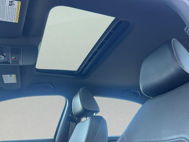 2022 Volkswagen Passat 2.0T R-Line
