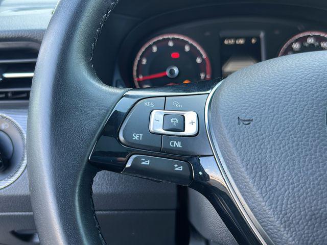 2022 Volkswagen Passat 2.0T R-Line