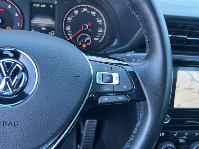 2022 Volkswagen Passat 2.0T R-Line