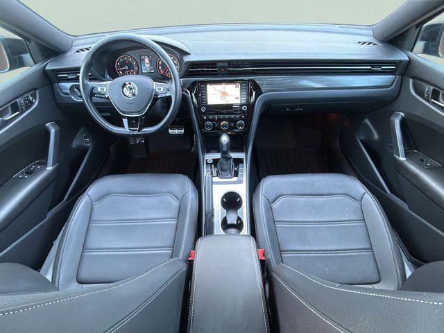 2022 Volkswagen Passat 2.0T R-Line