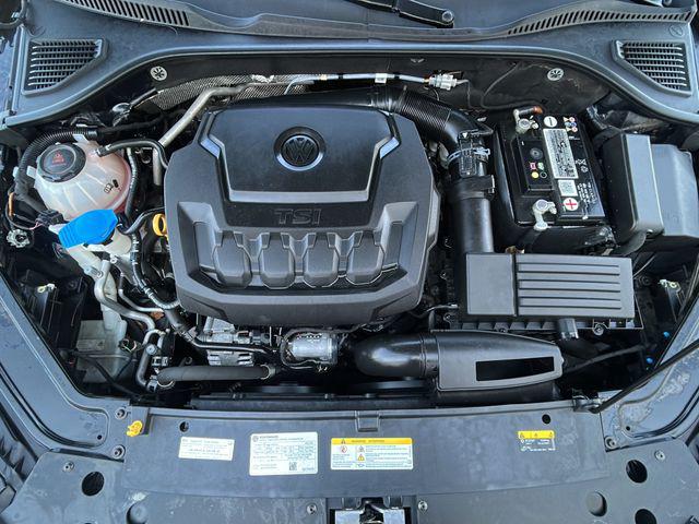 2022 Volkswagen Passat 2.0T R-Line