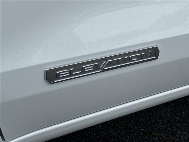 2026 GMC Canyon Elevation, RWD