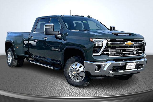 2026 Chevrolet Silverado 3500HD Crew Cab, Long Bed, LTZ Dual Rear Wheel, RWD