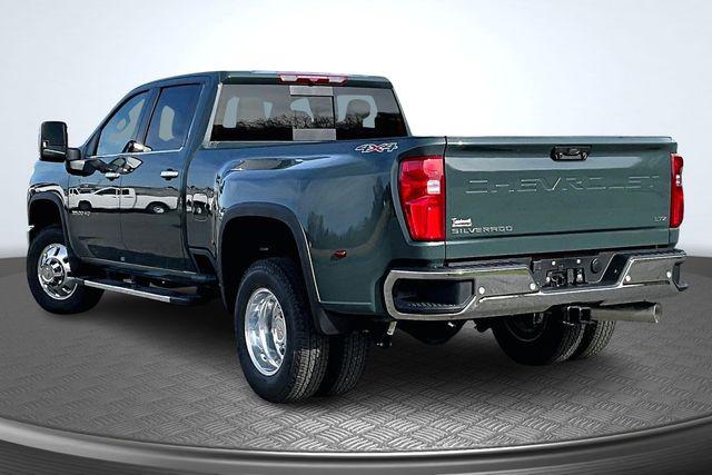 2026 Chevrolet Silverado 3500HD Crew Cab, Long Bed, LTZ Dual Rear Wheel, RWD