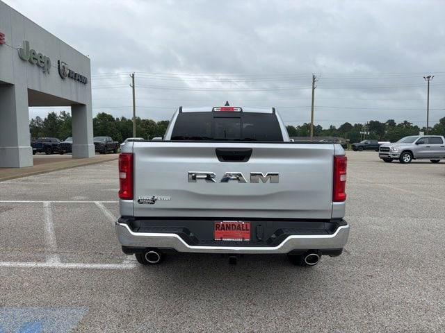 2026 Ram 1500 Lone Star Crew Cab 4x2 5'7" Box