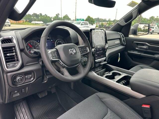 2026 Ram 1500 Lone Star Crew Cab 4x4 5'7" Box