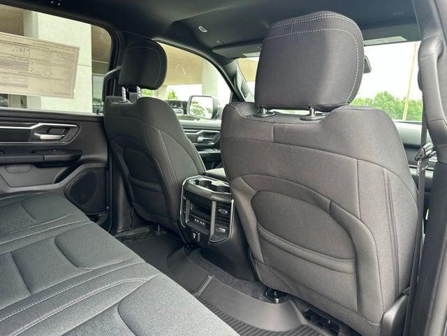 2026 Ram 1500 Lone Star Crew Cab 4x4 5'7" Box