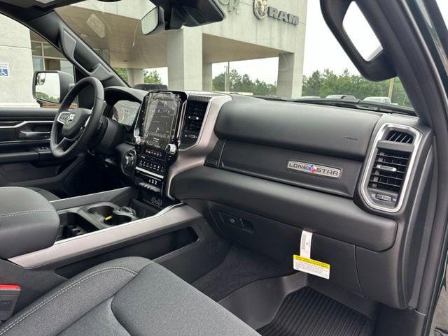 2026 Ram 1500 Lone Star Crew Cab 4x4 5'7" Box