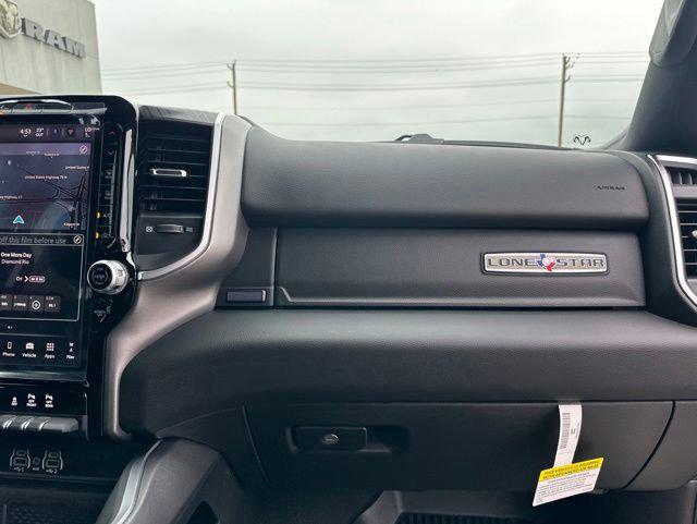 2026 Ram 1500 Lone Star Crew Cab 4x4 5'7" Box