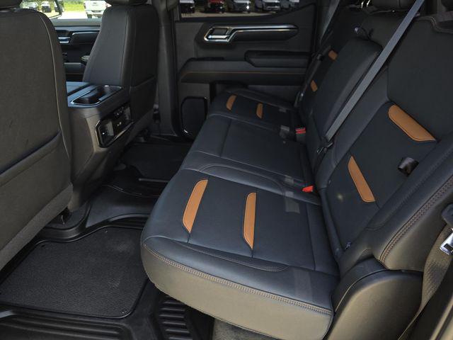 2024 GMC Sierra 1500 4WD Crew Cab Short Box AT4