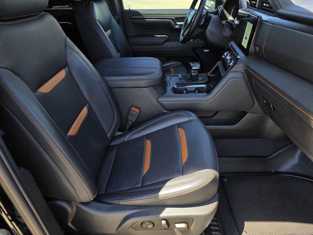 2024 GMC Sierra 1500 4WD Crew Cab Short Box AT4