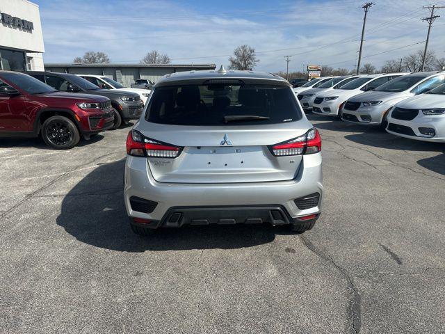 2025 Mitsubishi Outlander Sport Unknown