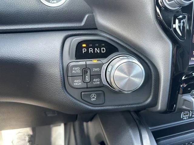 2026 Ram 1500 Laramie Crew Cab 4x4 5'7" Box