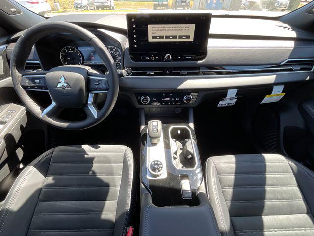 2026 Mitsubishi Outlander LE 1.5T S-AWC