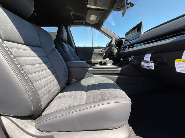 2026 Mitsubishi Outlander LE 1.5T S-AWC