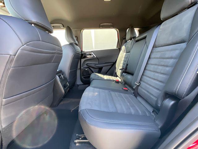 2026 Mitsubishi Outlander LE 1.5T S-AWC