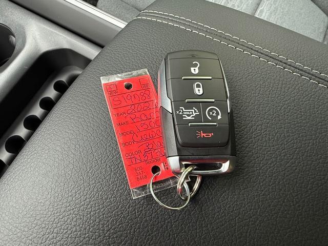 2026 Ram 1500 Big Horn Crew Cab 4x4 5'7" Box