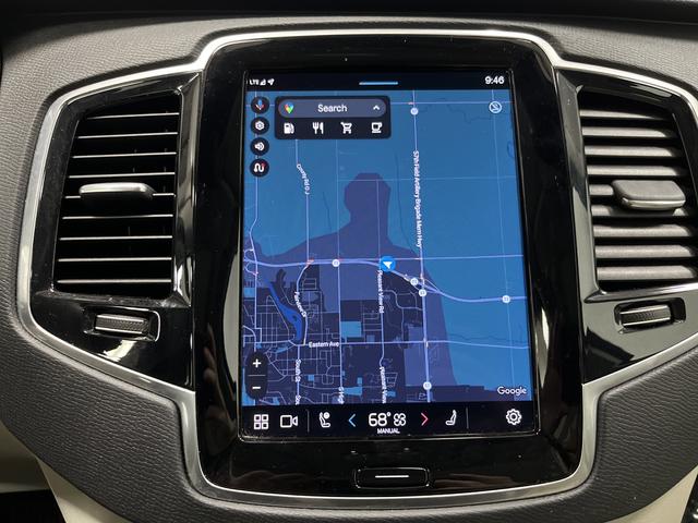 2024 Volvo XC90 B6 Plus Bright Theme 7-Seater
