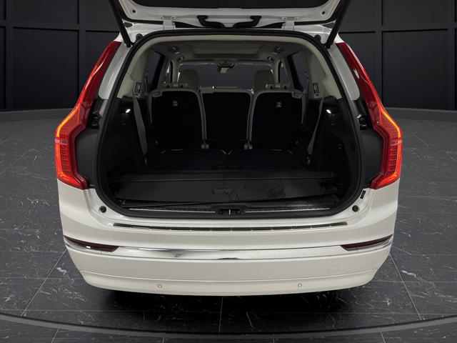 2024 Volvo XC90 B6 Plus Bright Theme 7-Seater