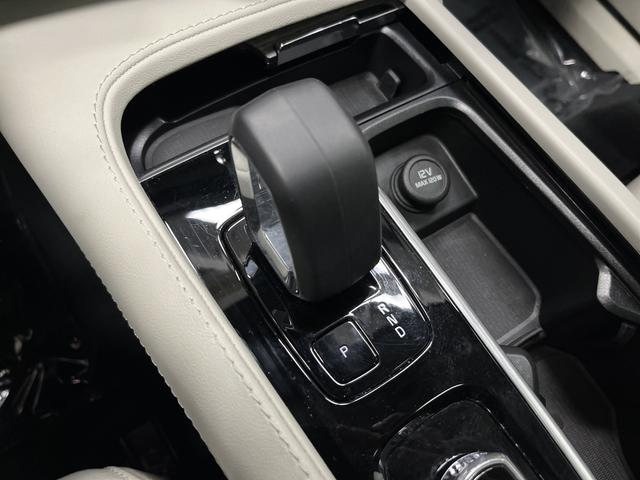 2024 Volvo XC90 B6 Plus Bright Theme 7-Seater