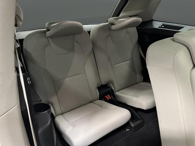2024 Volvo XC90 B6 Plus Bright Theme 7-Seater