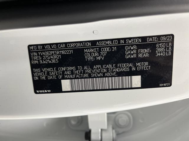 2024 Volvo XC90 B6 Plus Bright Theme 7-Seater