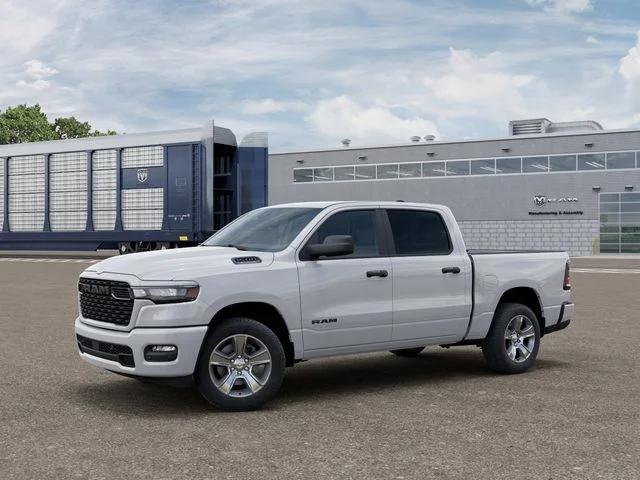 2026 RAM 1500 RAM 1500 EXPRESS CREW CAB 4X2 57 BOX
