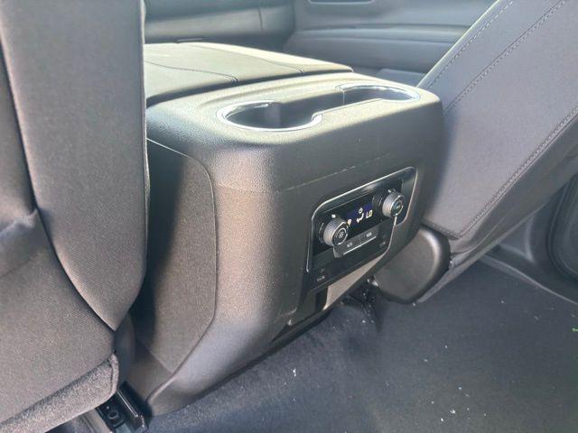 2026 Chevrolet Suburban LS, 4WD