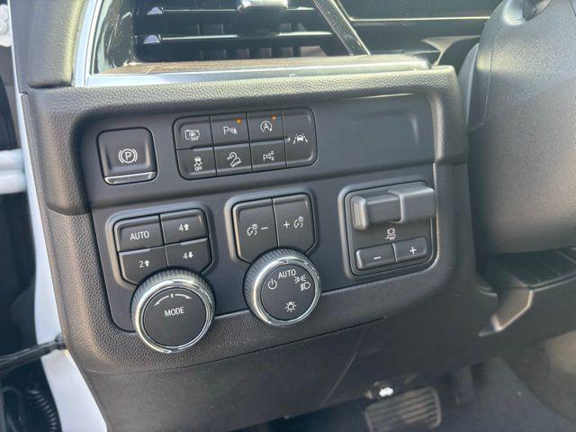 2026 Chevrolet Suburban LS, 4WD