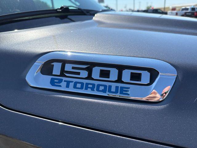 2026 Ram 1500 Lone Star Crew Cab 4x2 5'7" Box