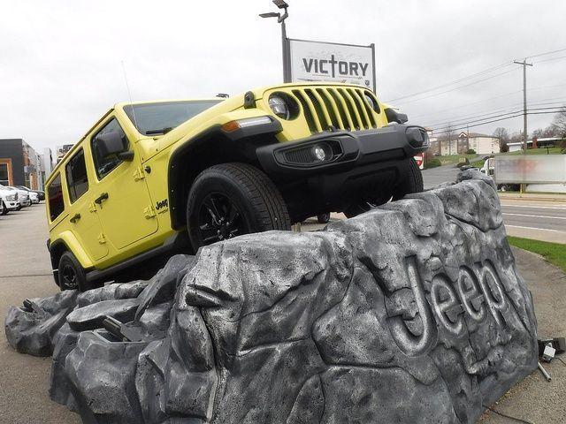 2022 Jeep Wrangler Unlimited Sahara Altitude 4x4