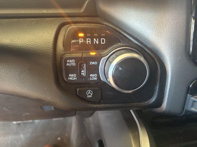2022 Ram 1500 Big Horn Crew Cab 4x4 5'7" Box