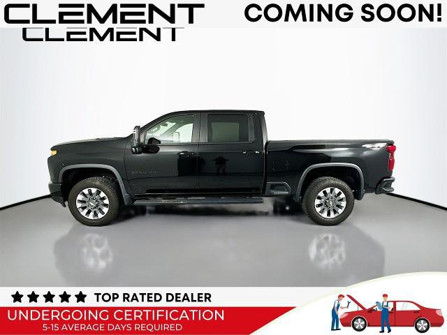 2022 Chevrolet Silverado 2500HD 4WD Crew Cab Standard Bed Custom